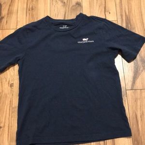 Boys Vineyard Vines t-shirt